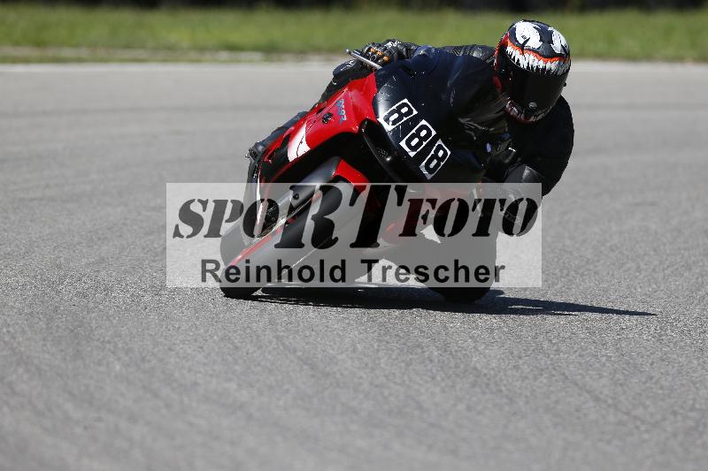 /Archiv-2024/56 10.08.2024 Plüss Moto Sport ADR/Freies Fahren/888